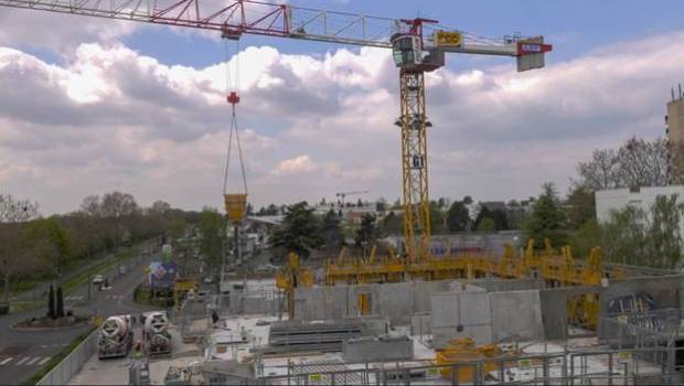 Premiers coulages du béton décarboné Hoffmann Green à St-Leu la Forêt