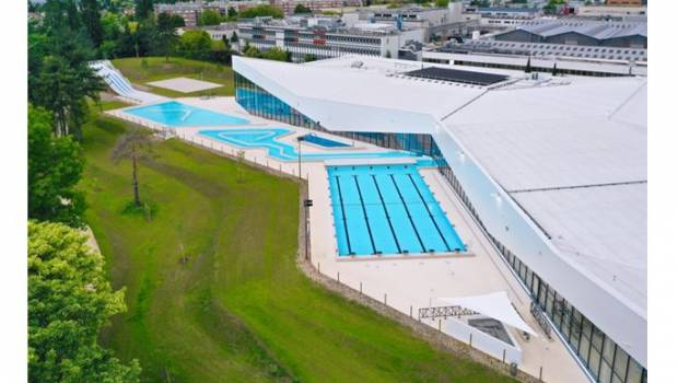 Aulnay-sous-Bois : inauguration du centre aqualudique  L'Odyssée 