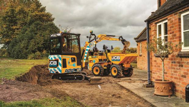 Construction Days : JCB, une présence électrisante