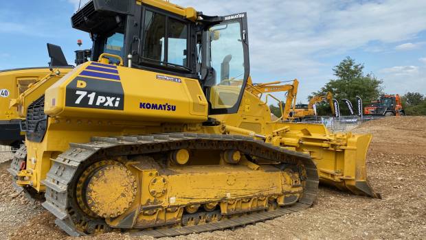 Komatsu conforte son maillage