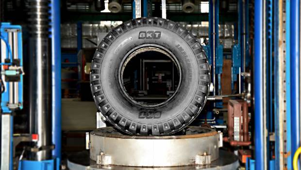 BKT inaugure son usine de Waluj