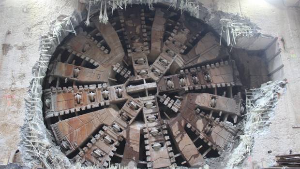 EOLE : Virginie achève le creusement du tunnel entre Haussmann Saint-Lazare et Nanterre (vidéo)