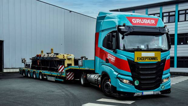 L'Iveco S-WAY GNL pour le transport exceptionnel jusqu'à 50T