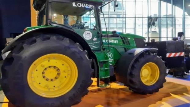 Charier dévoile le premier tracteur à hydrogène vert