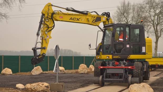 Formation pelle rail-route un nouveau centre en Île-de-France