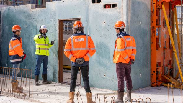 Demathieu Bard Construction : premiers tests de coulage de voile en béton très bas carbone par temps froid