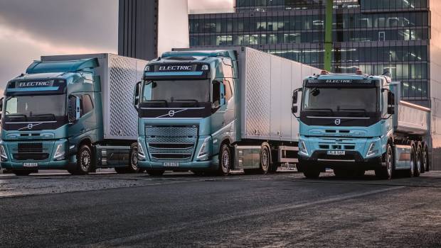 La gamme lourde électrique de Volvo Trucks s'ouvre aux commandes