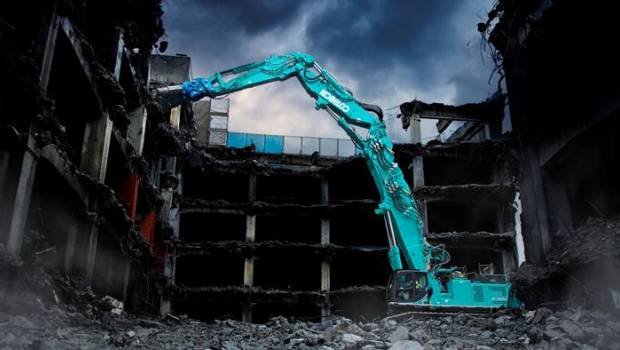 Kobelco : la SK1300DLC fait ses premiers pas en Europe