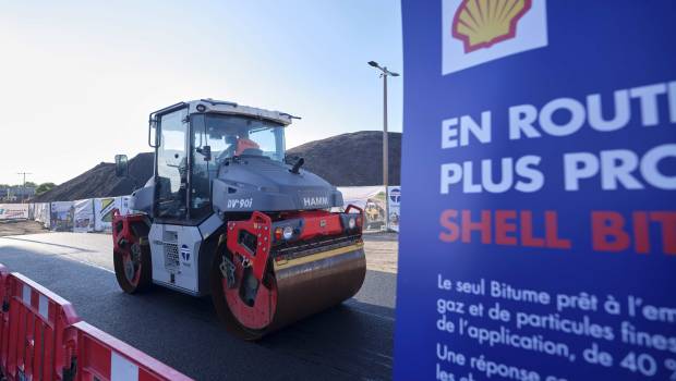 Shell applique pour la première fois en France son bitume CarbonSink