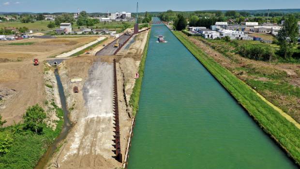 Canal Seine-Nord : NGE achève le quai de Ribécourt-Dreslincourt
