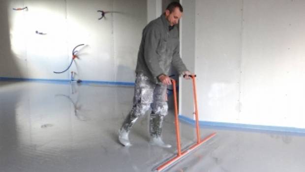 Mondelin lance une gamme de lissage des dalles en béton