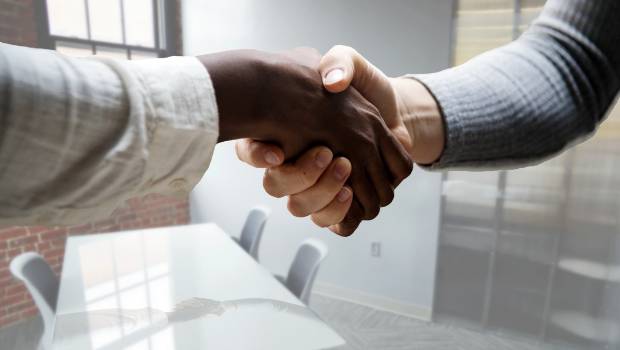 On recrute et forme des canalisateurs dans le 60