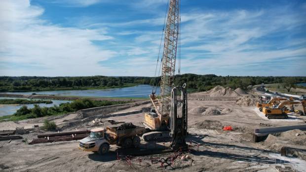 Spie Batignolles Fondations installe une PCH sur le Rhône
