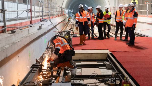 Dernières soudures pour le tronçon nord de la ligne 14