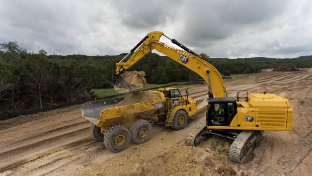 Une Cat 352 pour le gros oeuvre