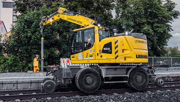 Leonhard Weiss commande 10 pelles rail-route A922 à Liebherr