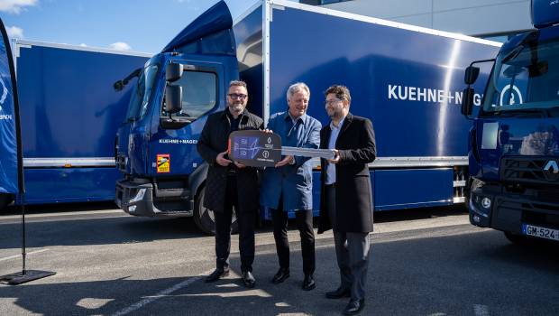 Kuehne+Nagel reçoit 23 camions électriques Renault Trucks