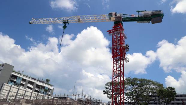 La grue Potain MCT 565A fait ses débuts à Singapour