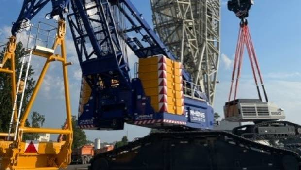 Rhenus s’équipe d’une grue Liebherr