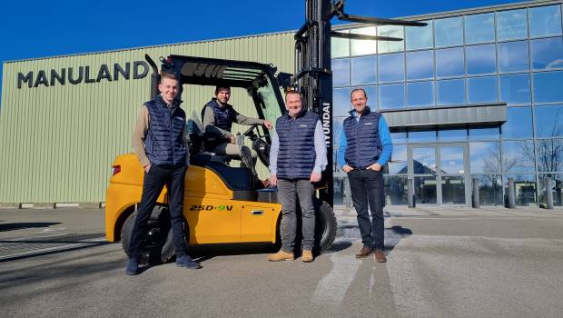 Manuland rejoint le réseau des concessionnaires  HD Hyundai XiteSolution Material Handling