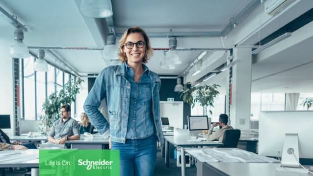 Schneider Electric réaffirme son engagement à consommer moins et mieux l'énergie et à accompagner les entreprises dans leur transition énergétique