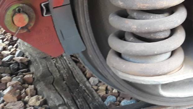 SNCF Réseau équipe sa flotte de semelles composites