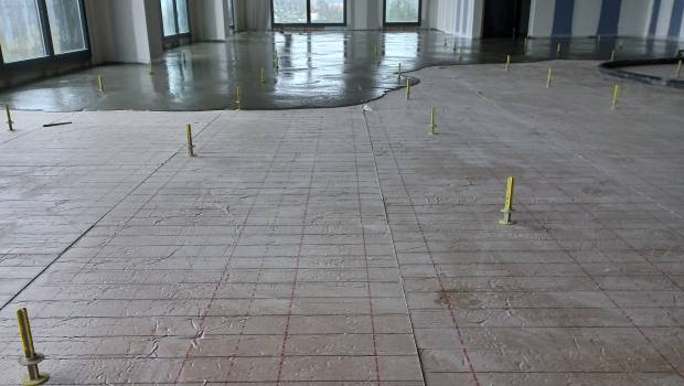 Edycem lance une nouvelle chape fluide destinée aux sols intérieurs