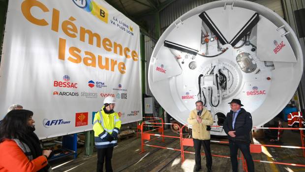 CLB de Toulouse : le tunnelier Clémence Isaure réceptionné à l'usine de Saint-Jory