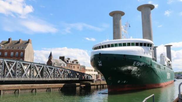 Dans le port de Dieppe, le pont Colbert ferme pour restauration