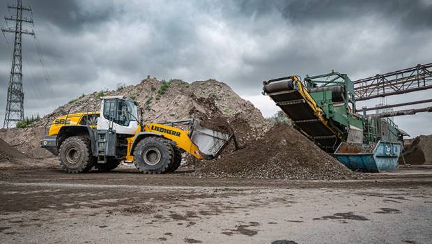 Les chargeuses Liebherr fer de lance de Hans Dömkes