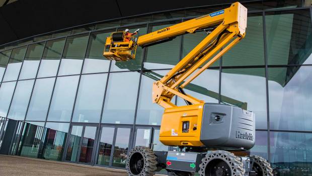 Haulotte signe un exercice 2023 historique