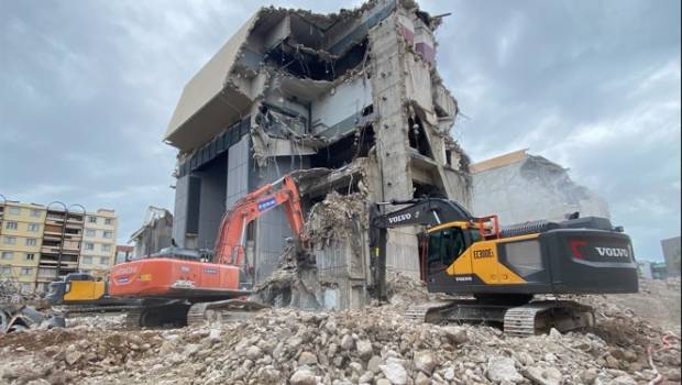 A Nice, l’Acropolis montre les crocs