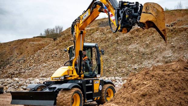 On n’arrête plus JCB !