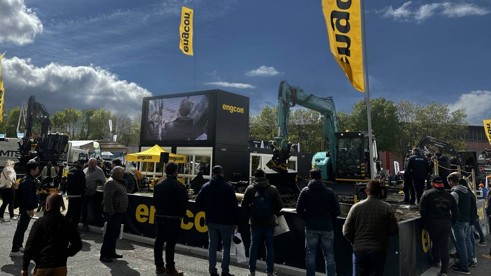 Engcon : le tiltorateur de 3e génération attire les curieux