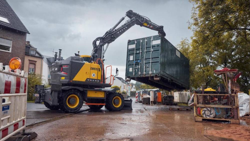 Volvo CE dévoile la nouvelle génération de ses pelles sur pneus EWR150 et EWR170