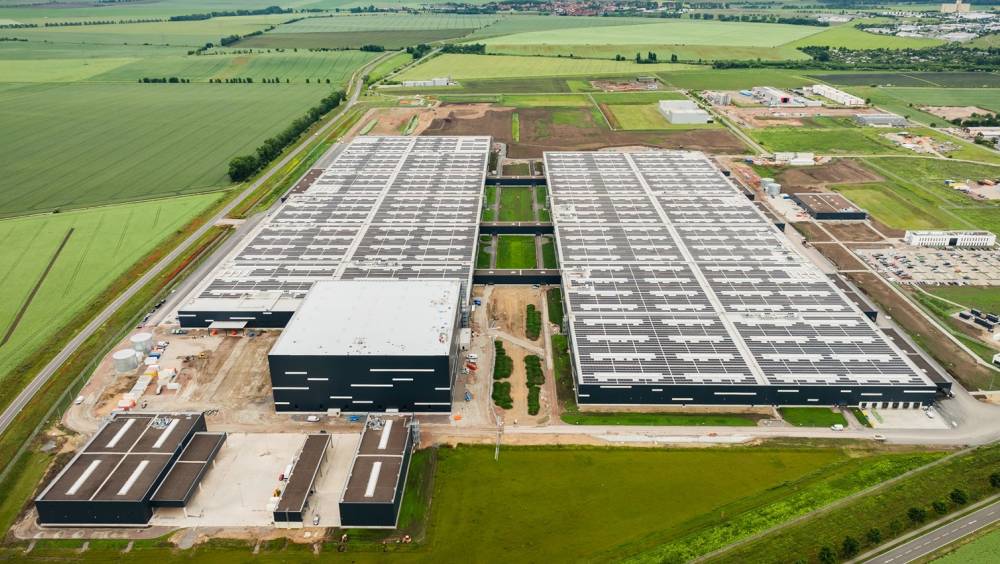 Daimler Trucks s'appuie sur un nouveau centre logistique flambant neuf