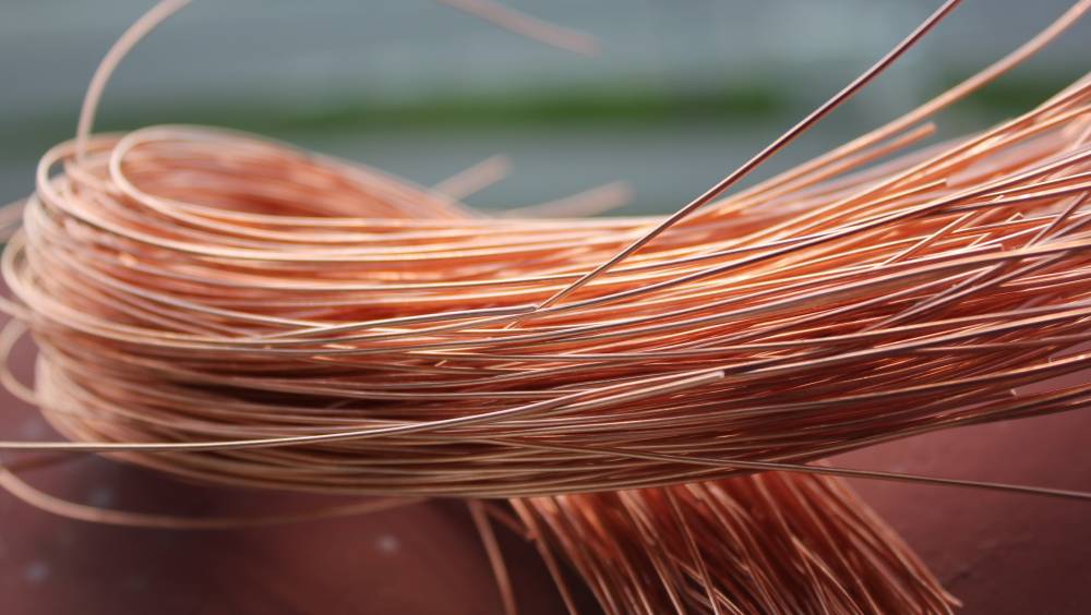 La fin du cuivre : retours d'expérience contrastés, leçons partagées