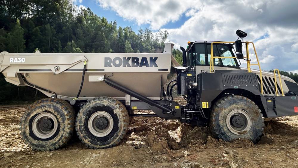 Un Rokbak RA30 sur le Dig Tour de Lyon