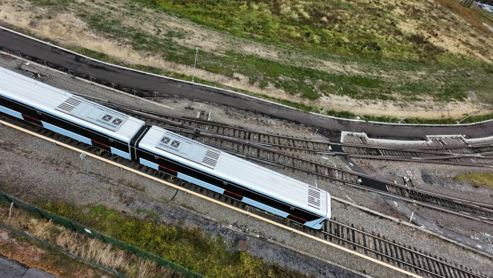 Toulouse : la première rame du métro de la ligne C rentre en essai