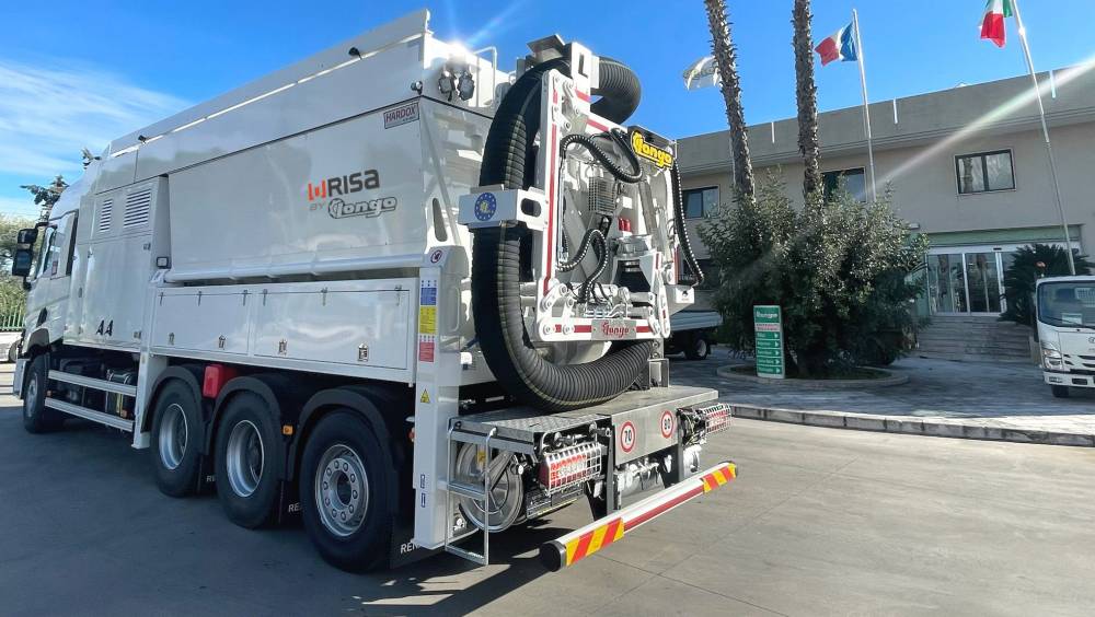 Risa distribue les aspiratrices Longo Rhinoz en France