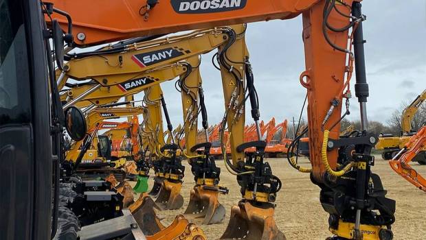 Beauloc, groupe Beaussire, signe un marché de 900 000 € à 1,2 M€ en attaches hydrauliques et tiltrotateurs engcon