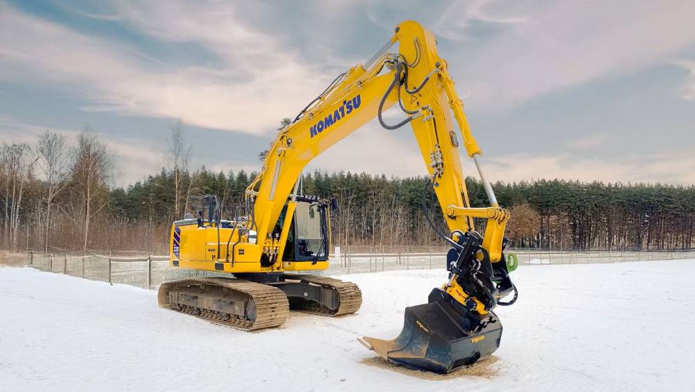 Les tiltrotateurs engcon compatibles avec les commandes Machine Control 3.0 des pelles Dash 12 de Komatsu